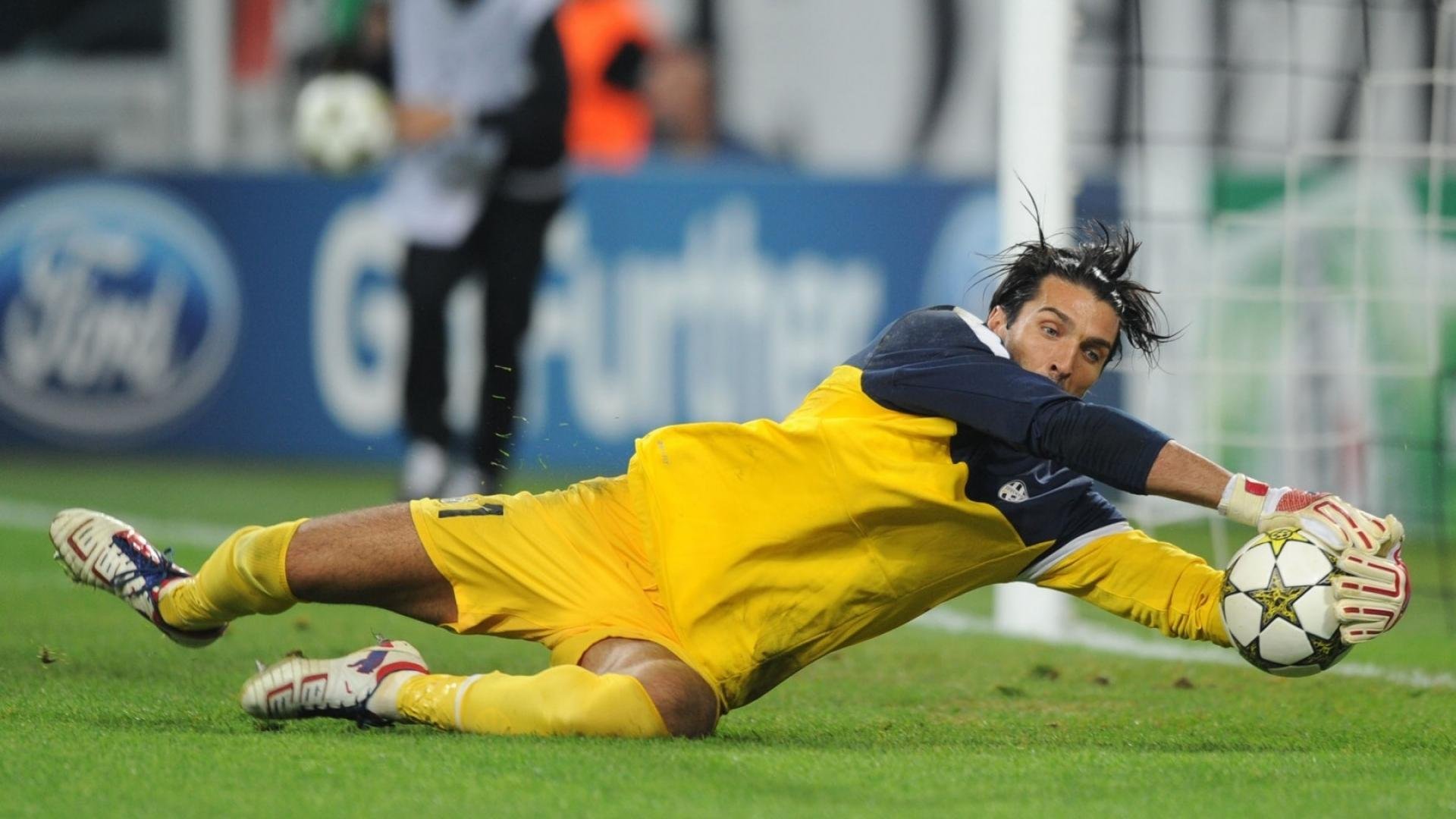 kaiyun登录-风云突变!皇马切尔西转会暗战升级,意甲窗口开启,森林狼剑指总决赛